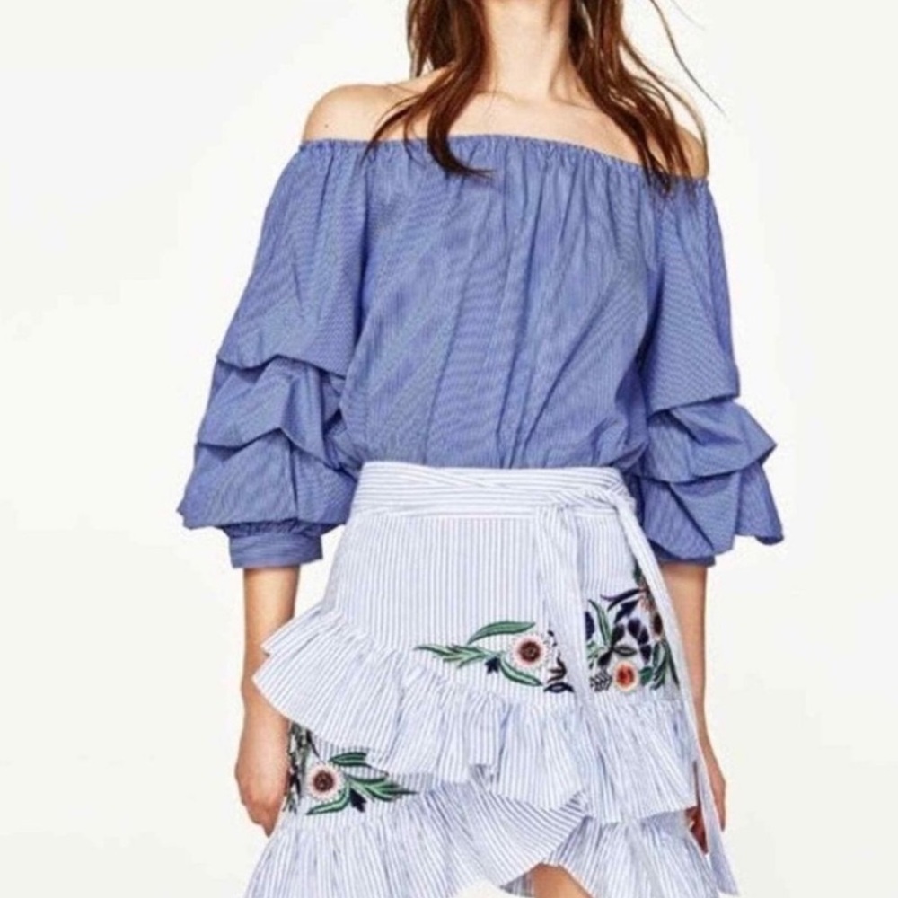 Zara Striped Off-The-Shoulder Top - Picture 3 of 6